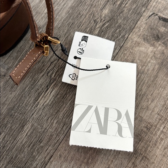 Zara Satin Finished Heel Sandal NWT - Picture 5 of 7